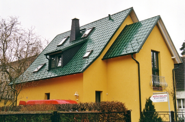 Dacheindeckung verschiedene Einfamilienhäuser